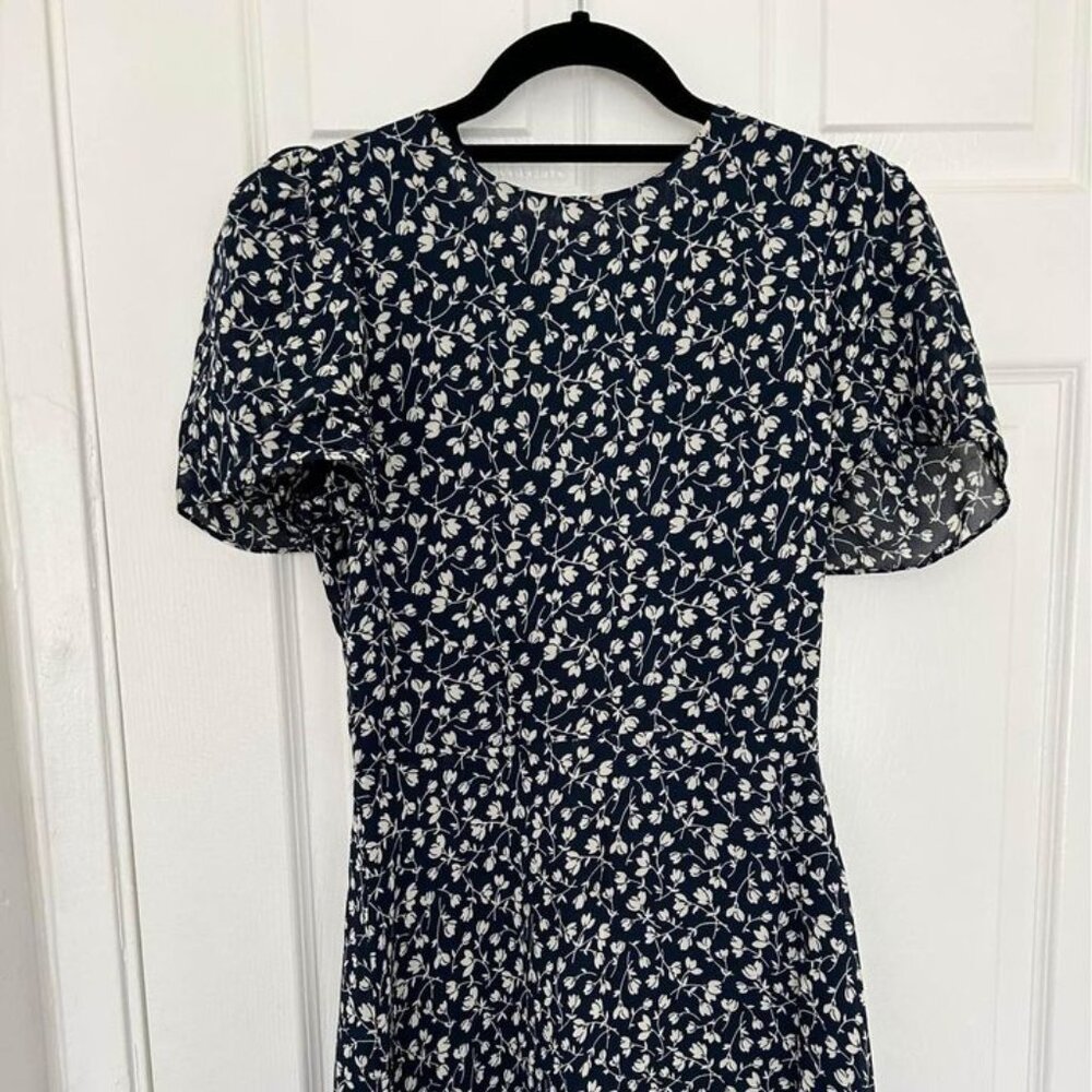 Flattering Fall Dress